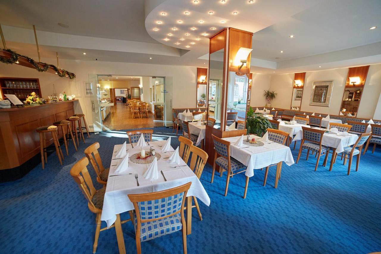 Berghotel Tambach Ngoại thất bức ảnh